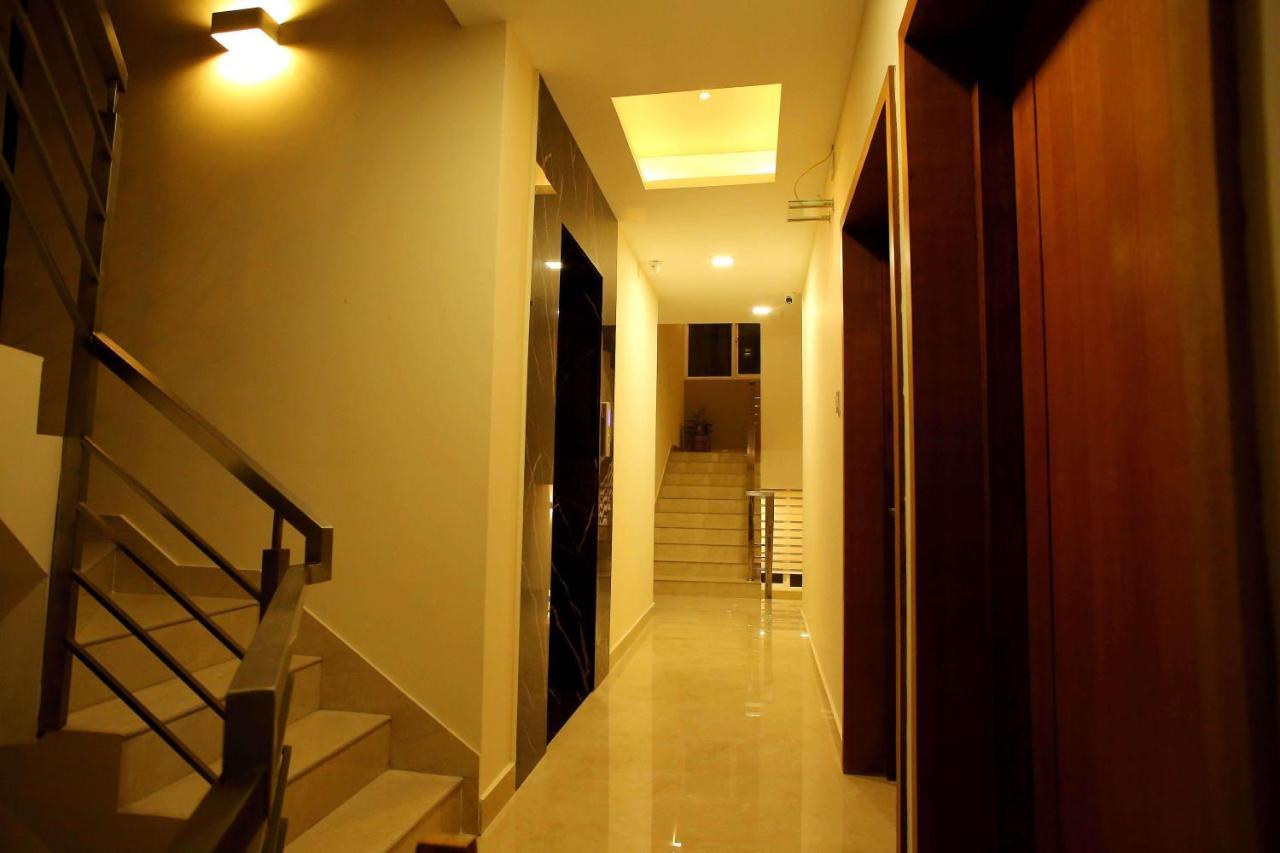 Hotel Kira Palace Residency Ernakulam Exterior foto